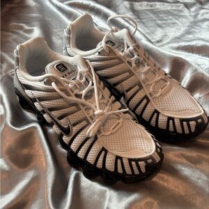Nike Shox